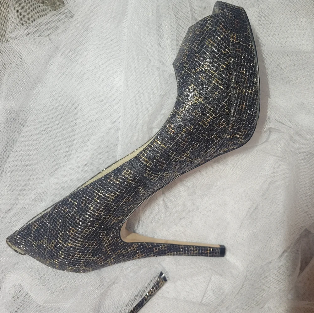 2/$40 Michael Kors metallic Blue , Gold Peep Toe Heels Used EUC..excellent Size9 - Picture 13 of 13